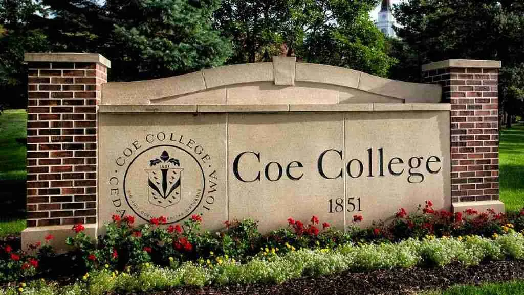 SCHOLARSHIP Coe College , USA International Scholarship For